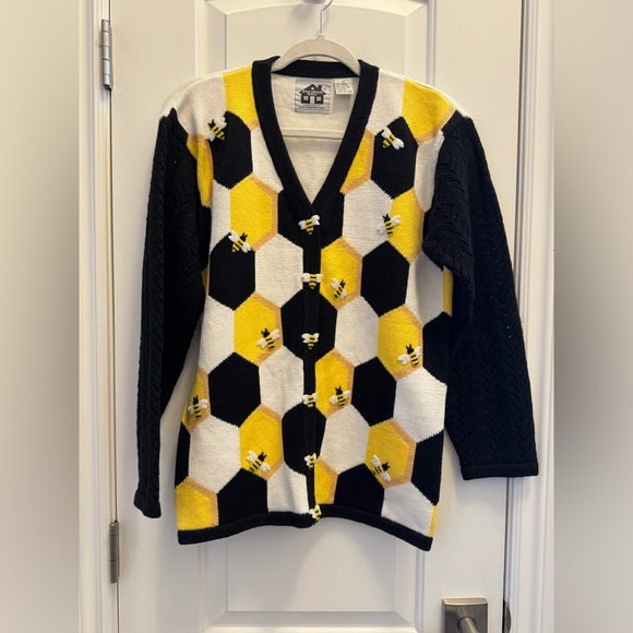 RARE Storybook Knits Bumble Bee Themed Cardigan Sweater Button Beaded Medium - Picture 7 of 8